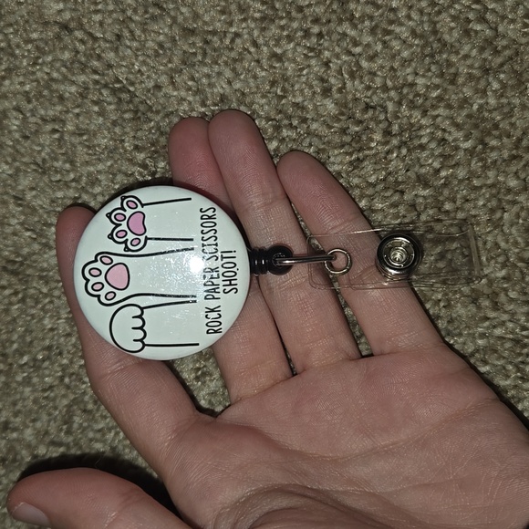 Badge reel - Picture 3 of 3